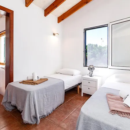 Madrono * Cala'N Bosch (Menorca)